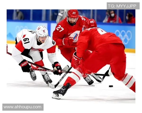 男子冰球对决中国队迎战瑞士队索契冬奥会精彩瞬间回顾 男子冰球对决中国队迎战瑞士队索契冬奥会精彩瞬间回顾